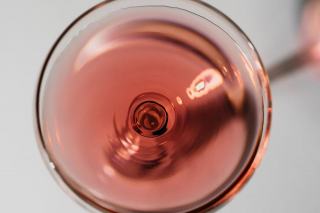 Anthocyanes : les pigments du vin rouge